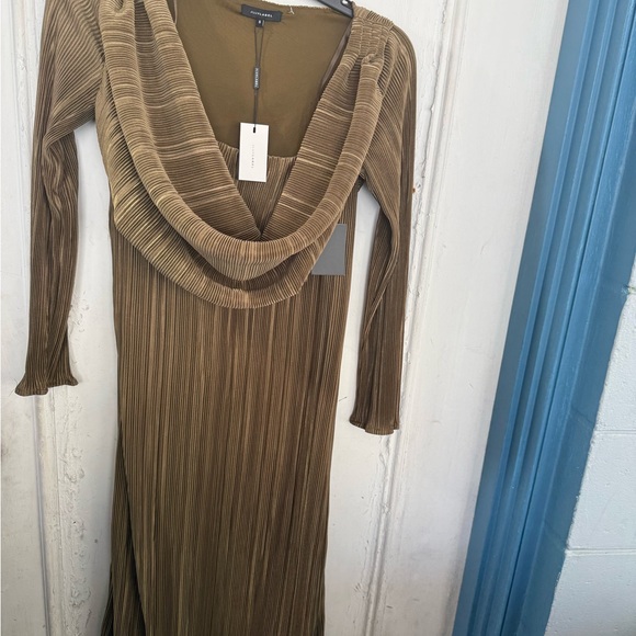 JLUX Label two piece - Picture 9 of 9